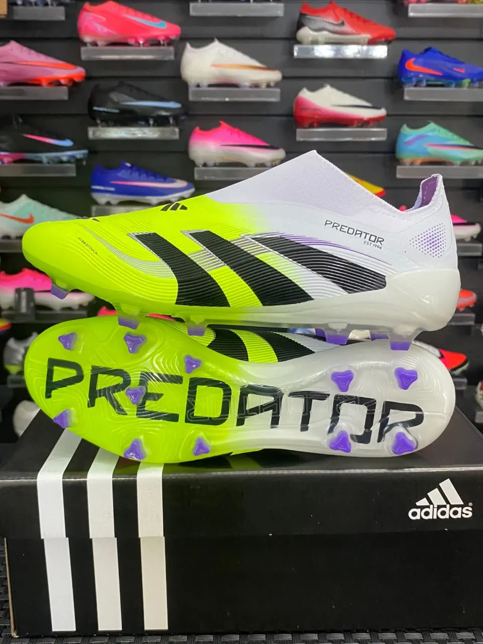Adidas Adidas Predator Verde Lima y Violeta — botín, foto principal